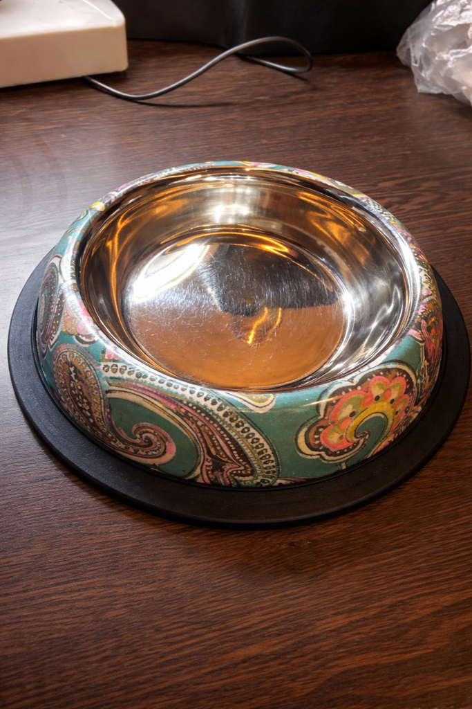 Pet bowl